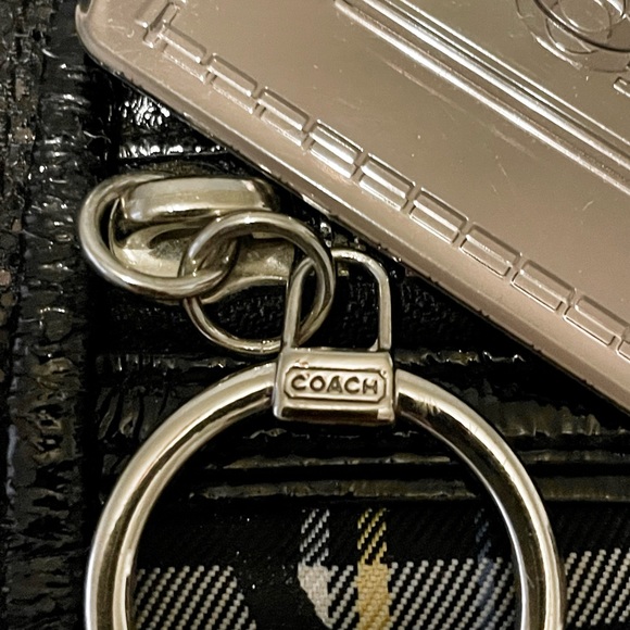 Coach Poppy Tote - Red and Black Plaid - Picture 4 of 6